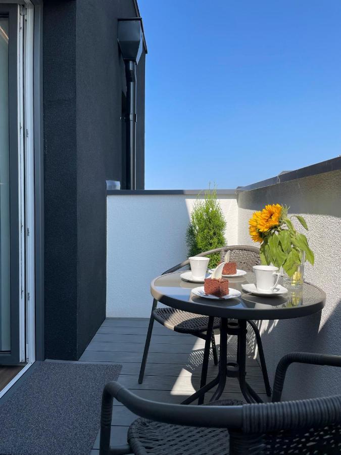 Apartamenty Morzeblizej Kolobrzeg Luaran gambar